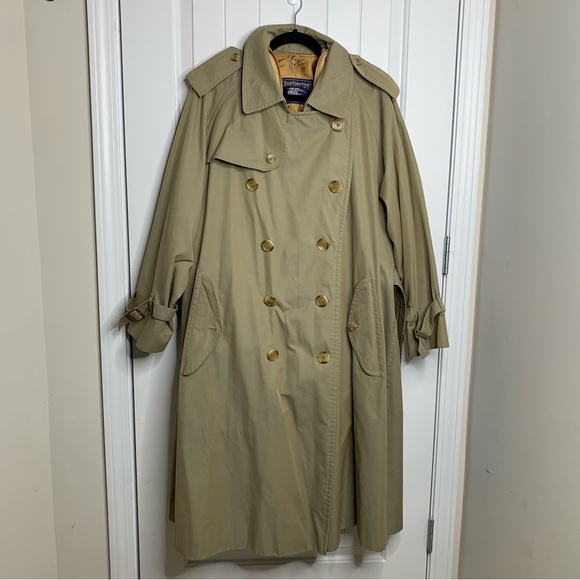 Burberry trench coat size XL - Picture 1 of 16